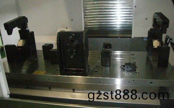后(hou)橋(qiao)加(jia)工(gong)裌具(ju)